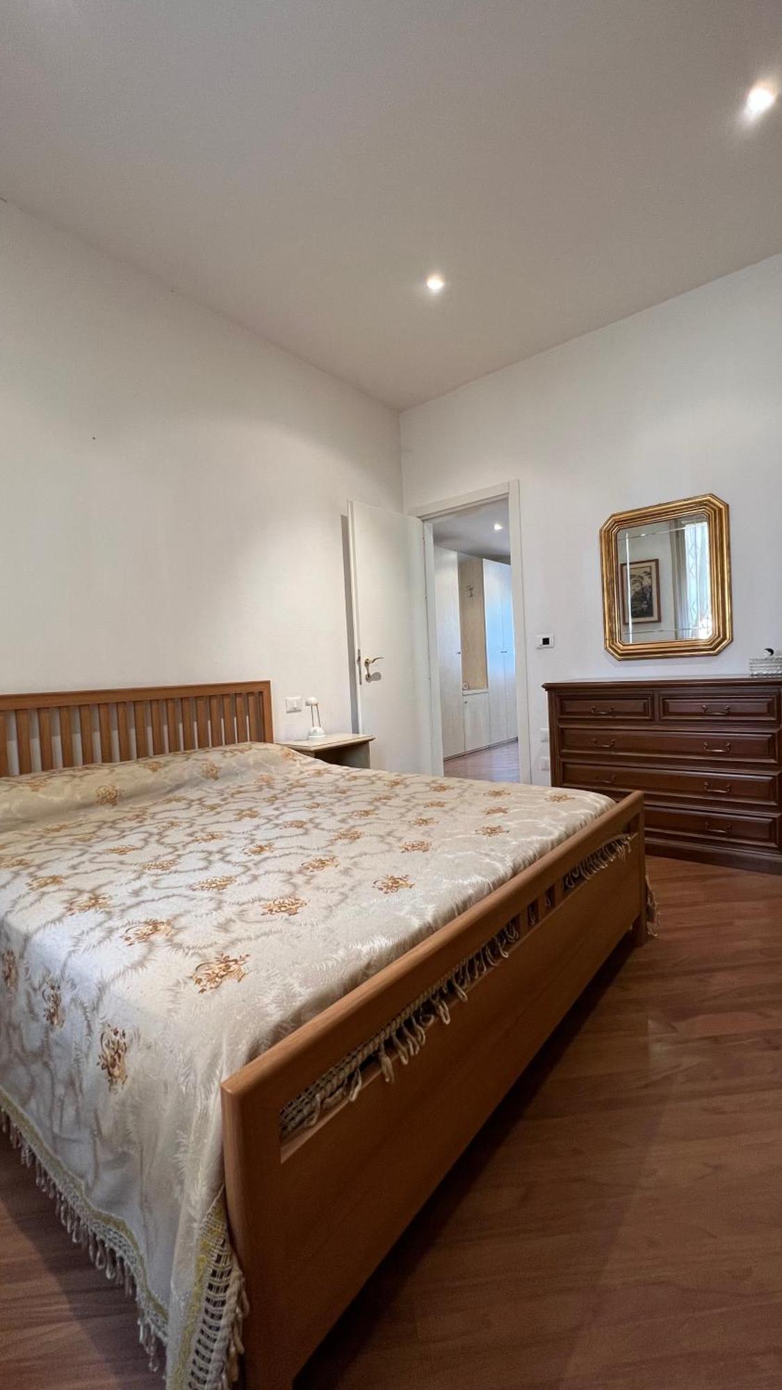 Charming Apartment Near Saragozza Bologna Luaran gambar