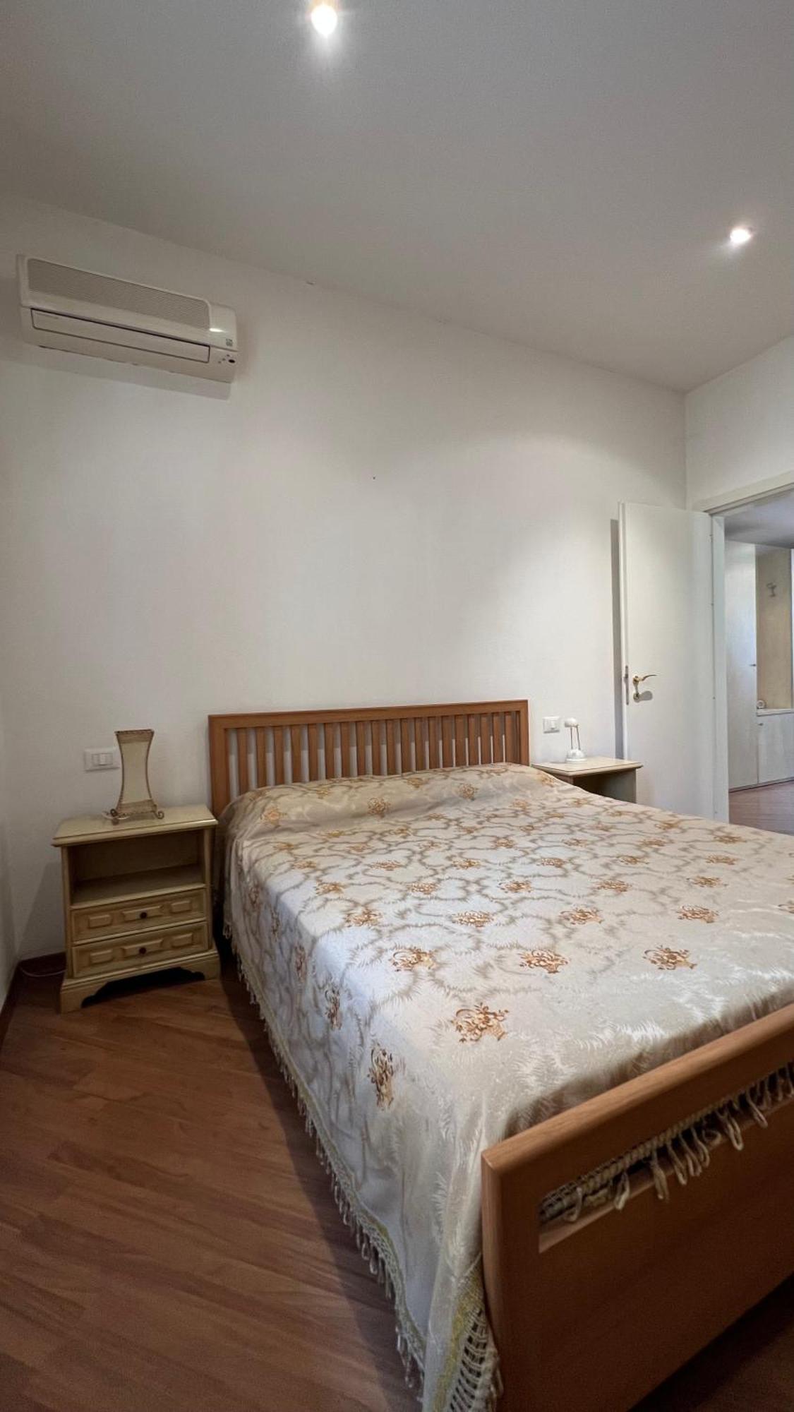 Charming Apartment Near Saragozza Bologna Luaran gambar