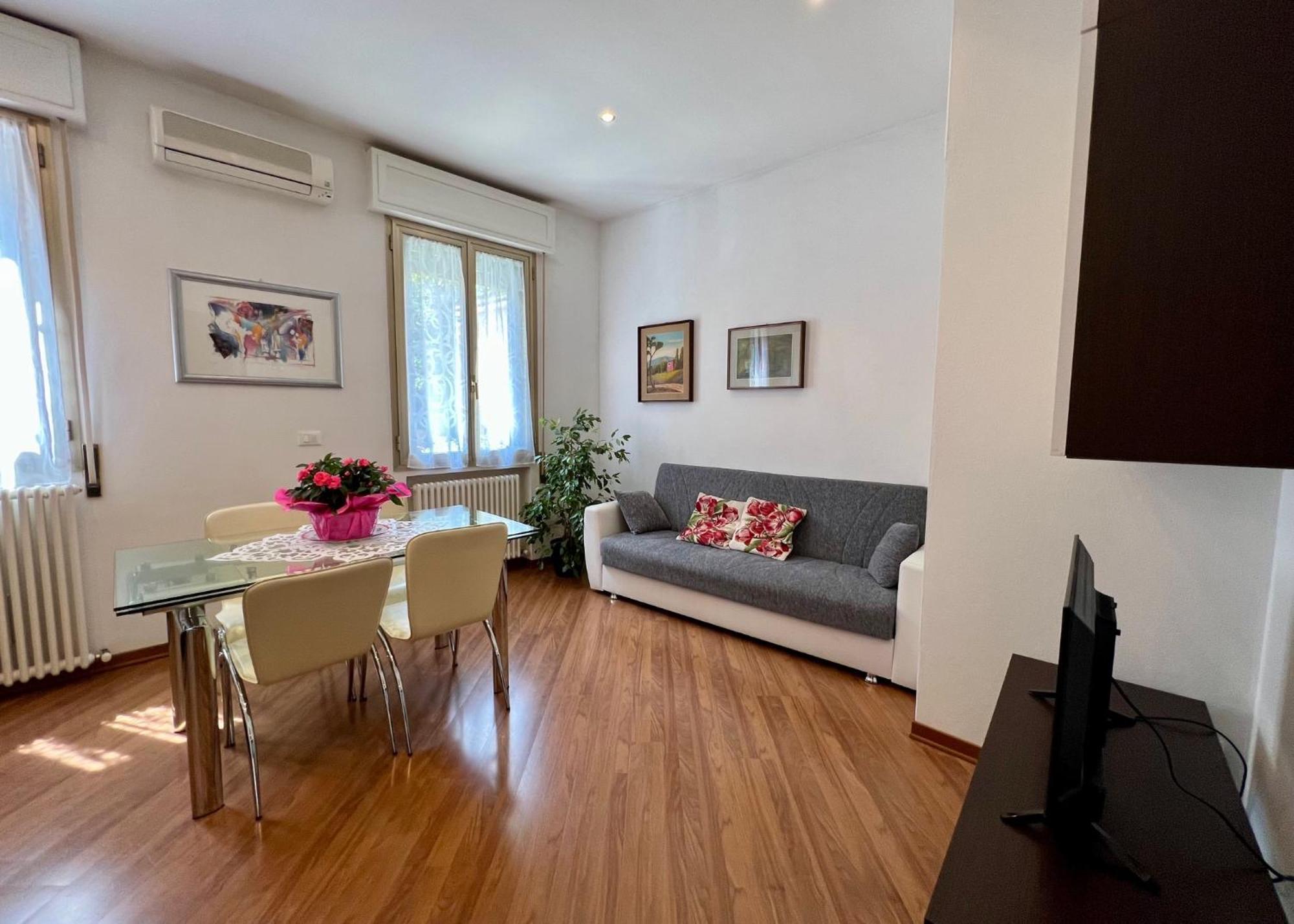 Charming Apartment Near Saragozza Bologna Luaran gambar